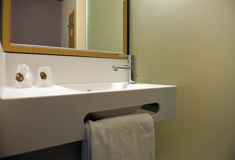 B&b Hotel Aix En Provence Le Tholonet