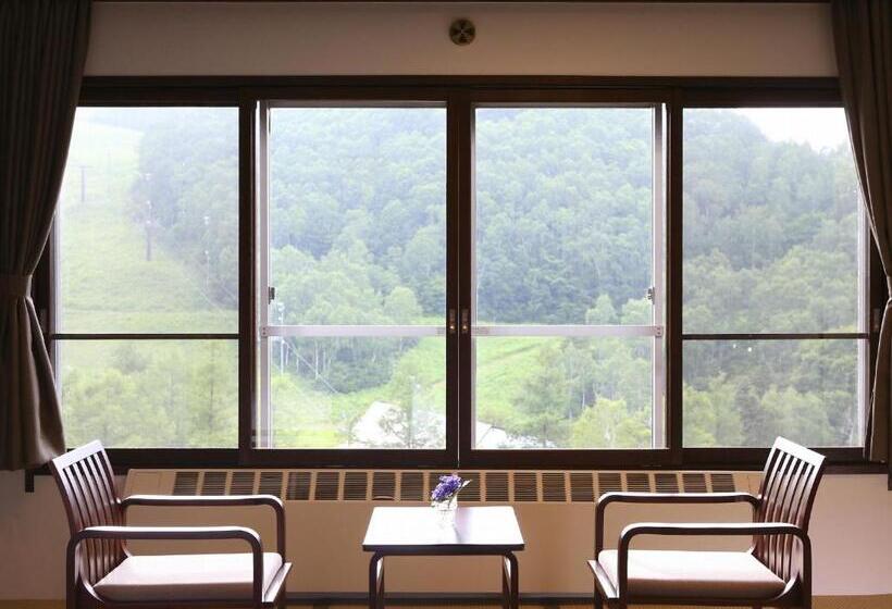 בית מלון כפרי Chalet Shiga