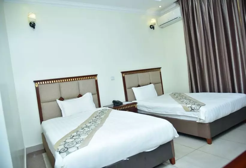 هتل Great Seasons