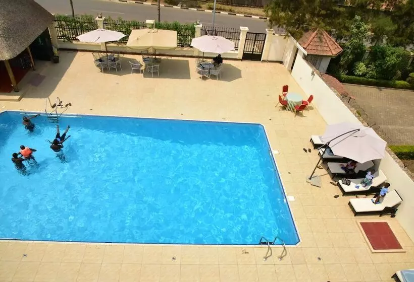 هتل Great Seasons