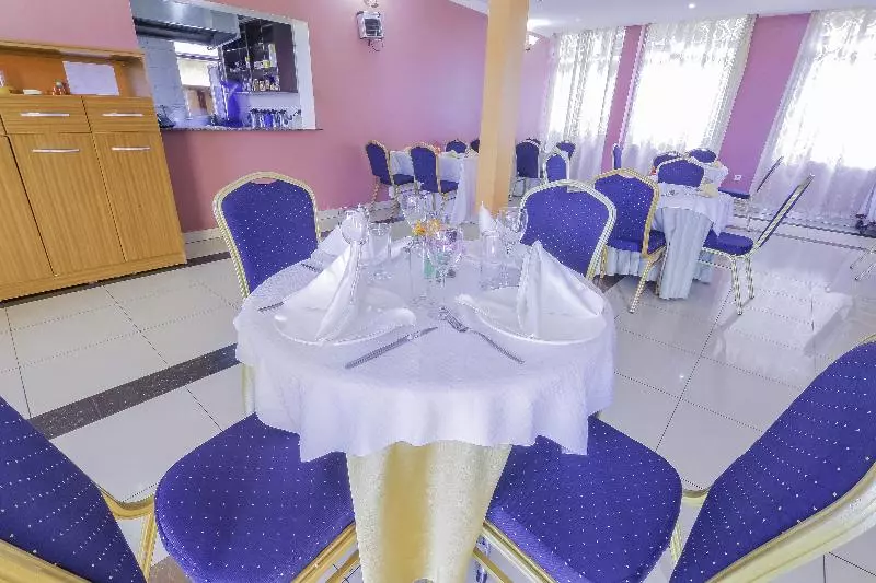 هتل Great Seasons