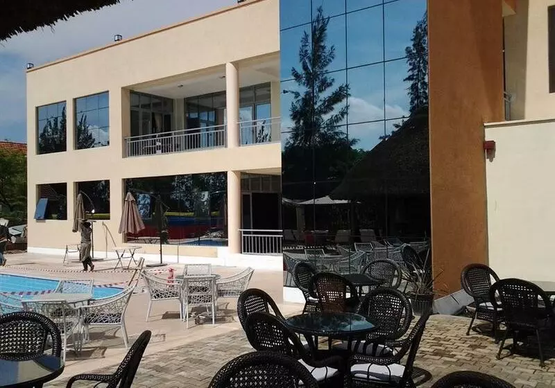 هتل Great Seasons