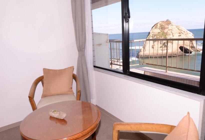 Hotel Isohara Seaside