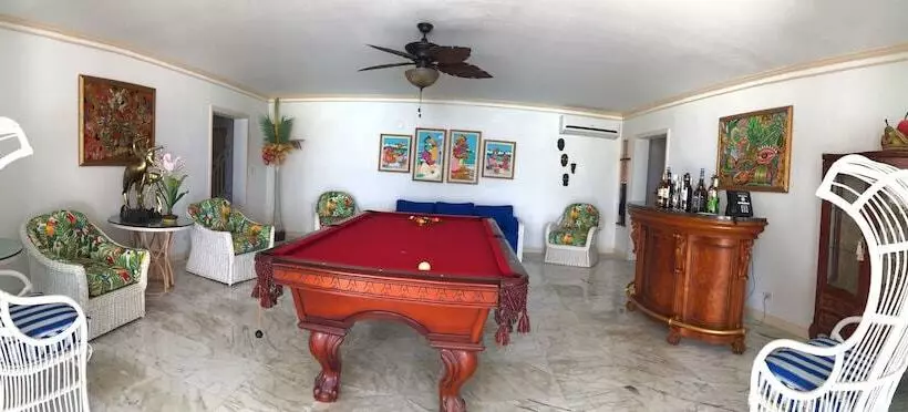 هتل Ocean West Boutique