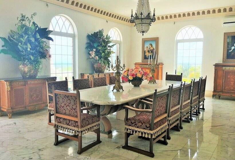 هتل Ocean West Boutique