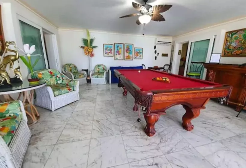 هتل Ocean West Boutique