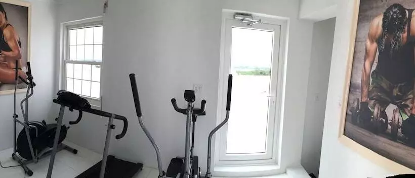 هتل Ocean West Boutique