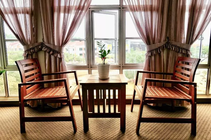 酒店 Orkid Inn Puchong