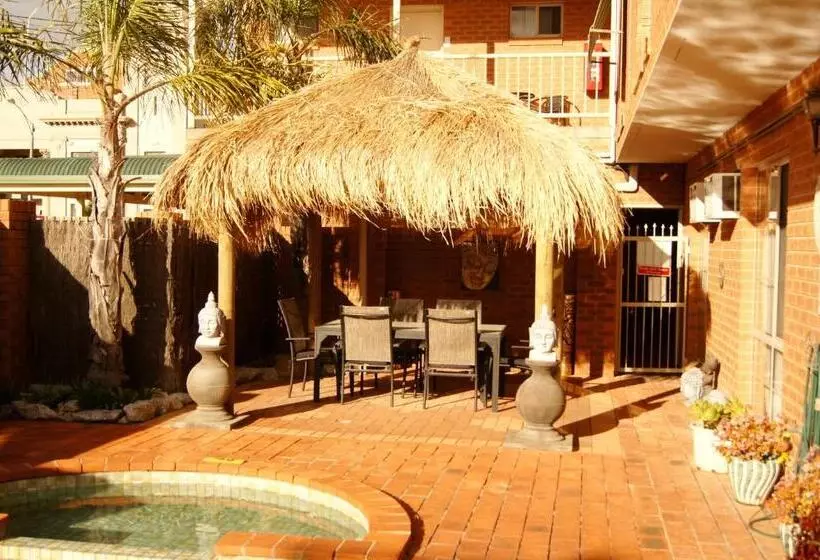 فندق على الطريق Central Yarrawonga Motor Inn