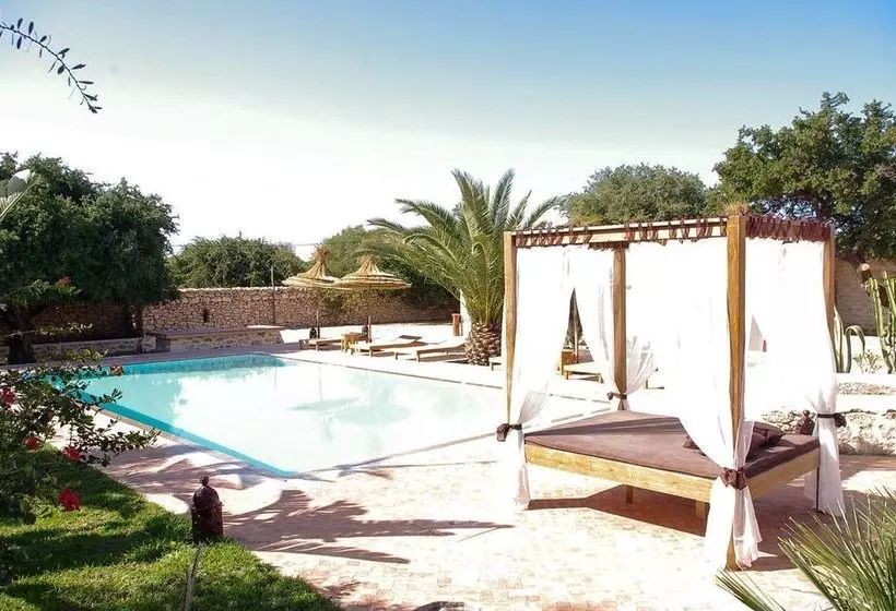 פנסיון Dar Sahil