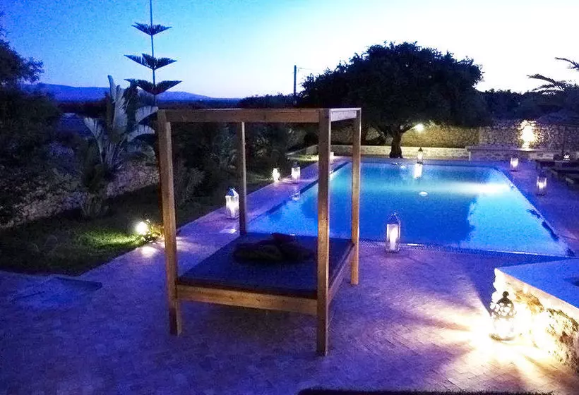 פנסיון Dar Sahil