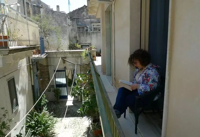 پانسیون I Tetti Di Siciliando