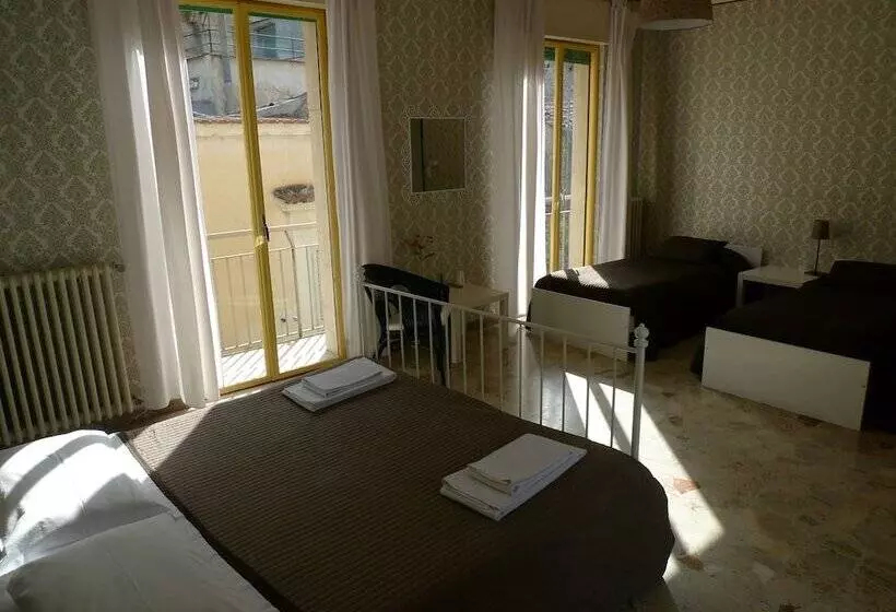 پانسیون I Tetti Di Siciliando