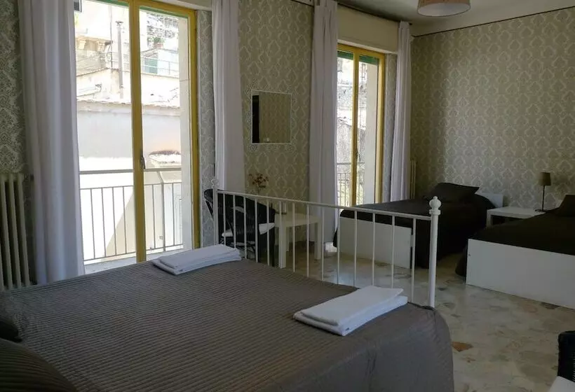 پانسیون I Tetti Di Siciliando