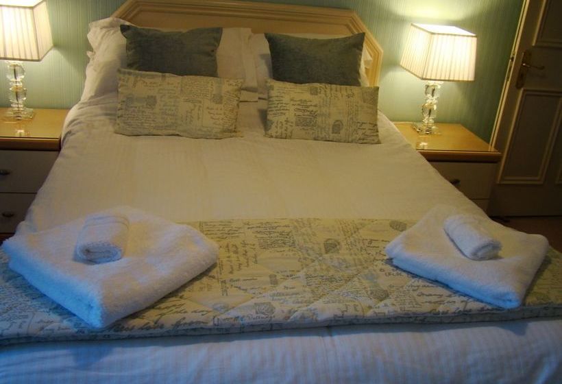 膳宿费 Pine Lodge