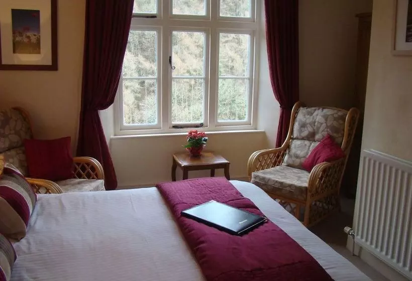 Pensió Pine Lodge