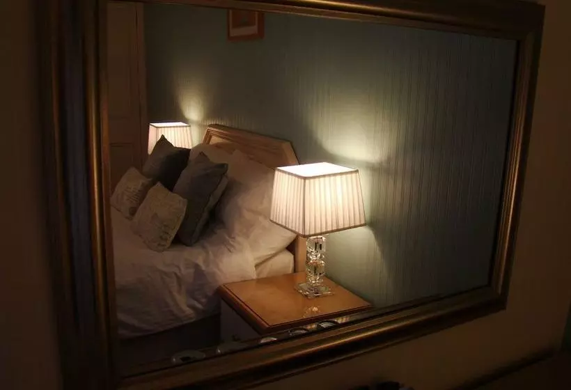 Pensió Pine Lodge