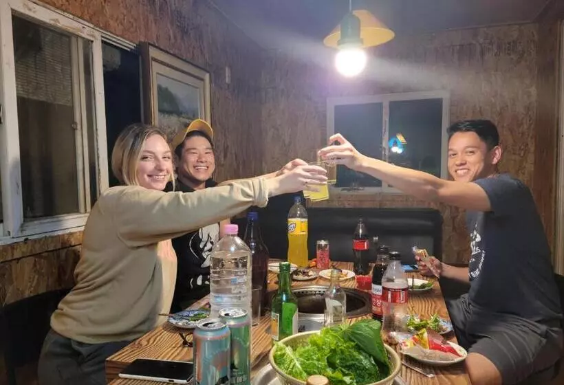 Пансион Jeju Vision House