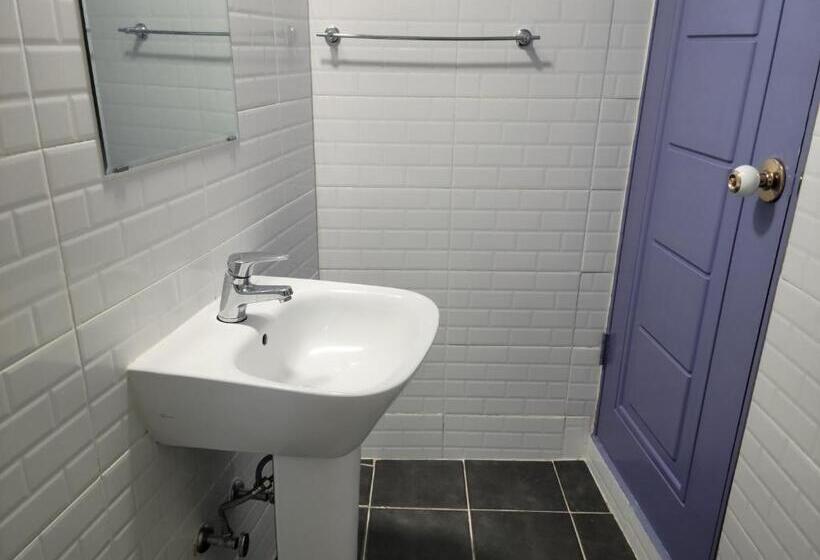 Pension (Hôtel basse catégorie) Jeju Vision House