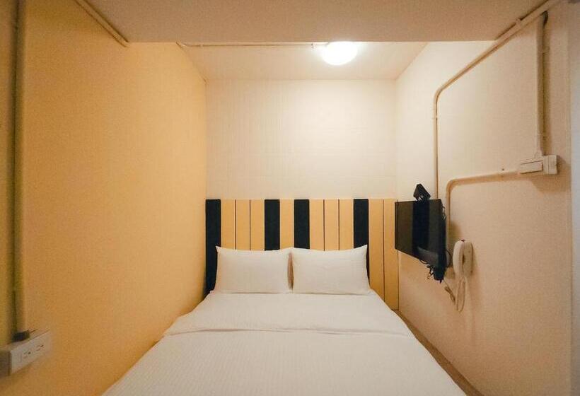 هاستل Taipei Inn