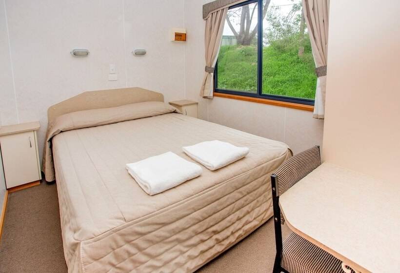 Albury Gardens Tourist Park