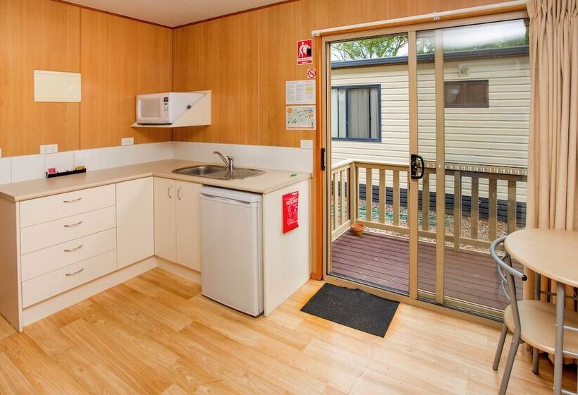 Albury Gardens Tourist Park