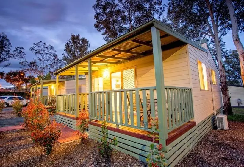 Albury Gardens Tourist Park