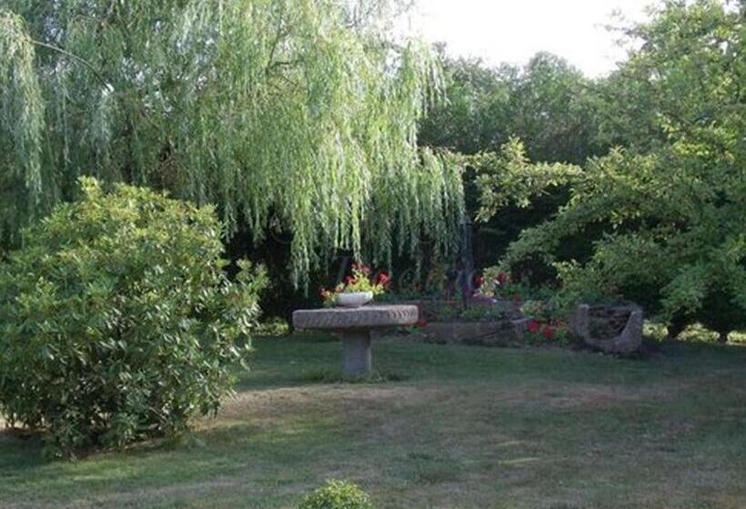 مبيت وإفطار Le Mont Roti Chambres D’hôtes