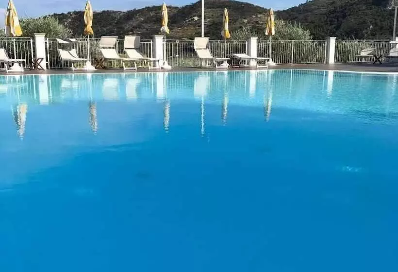 هتل Agriturismo Giorgio