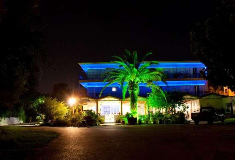 בית מלון כפרי Anetis Beach