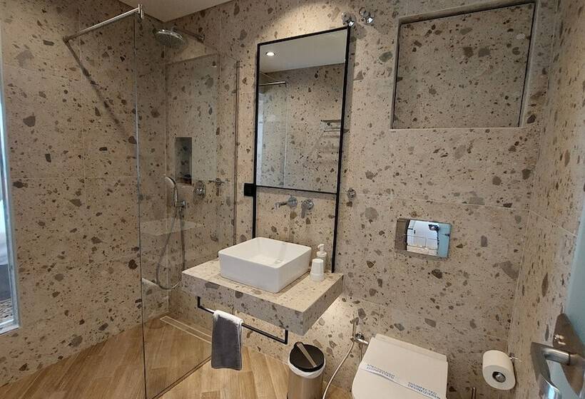 בית מלון כפרי Anetis Beach