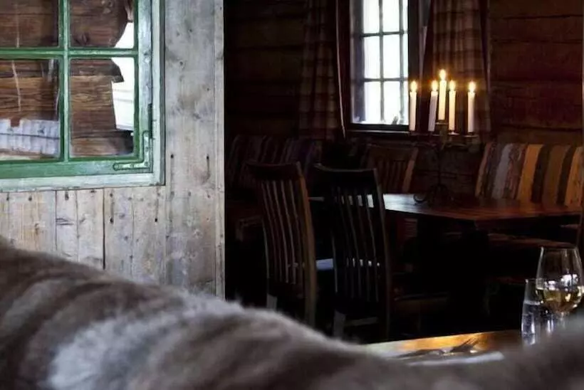 Hotel Buustamons Fjällgård