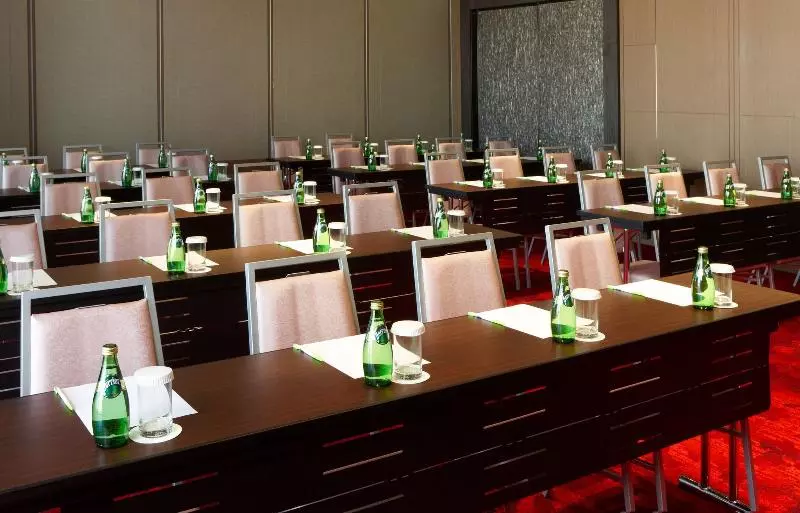 هتل Courtyard By Marriott Taipei