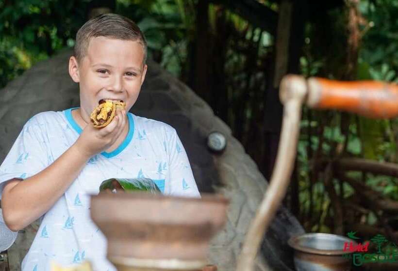 Отель Del Bosque