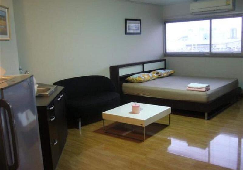 בית מלון כפרי Dmk Donmueang Airport Guesthouse