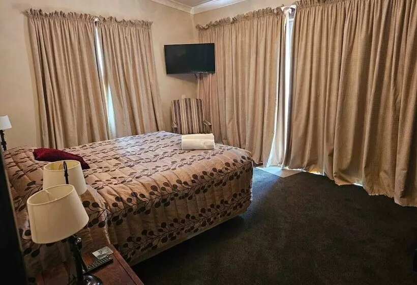 فندق Gateway Motor Inn