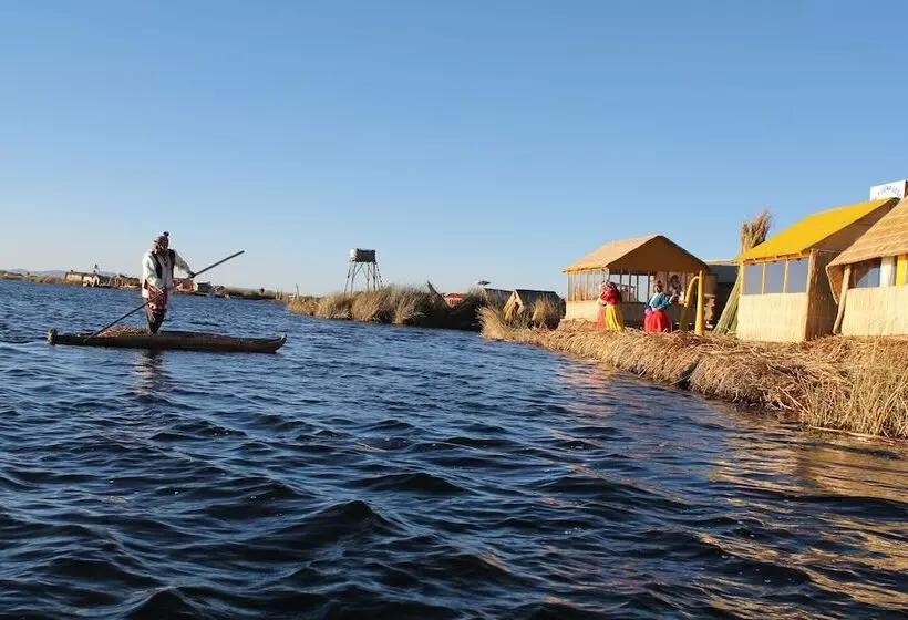 ホテル Islas Uros Lodge