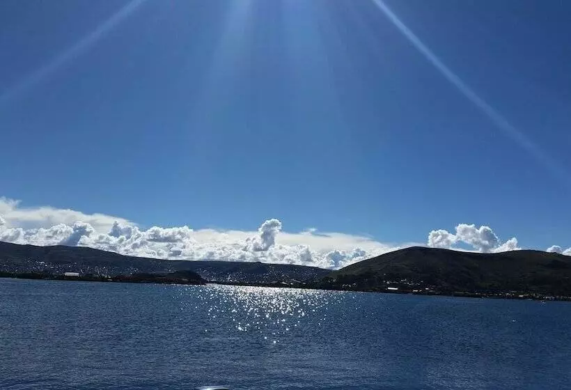 ホテル Islas Uros Lodge