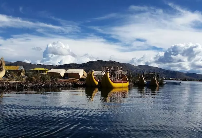 ホテル Islas Uros Lodge