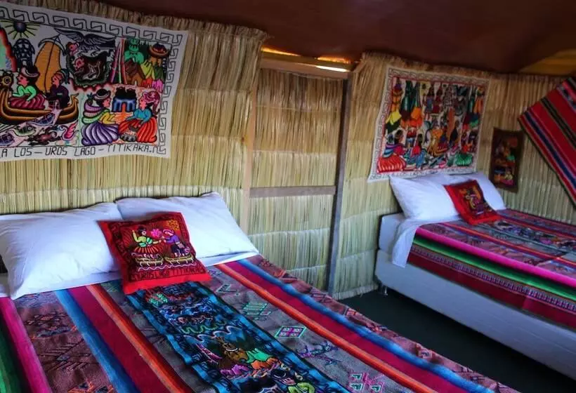 ホテル Islas Uros Lodge