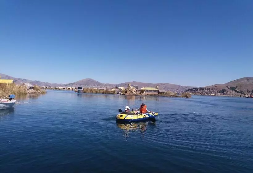 ホテル Islas Uros Lodge