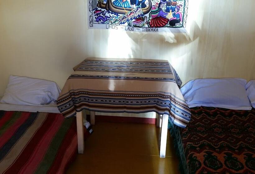 ホテル Islas Uros Lodge