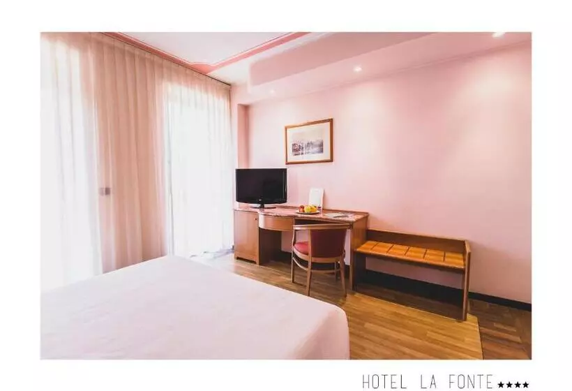 בית מלון כפרי La Fonte