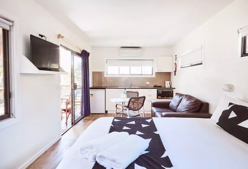 酒店 Lorne Foreshore Caravan Park