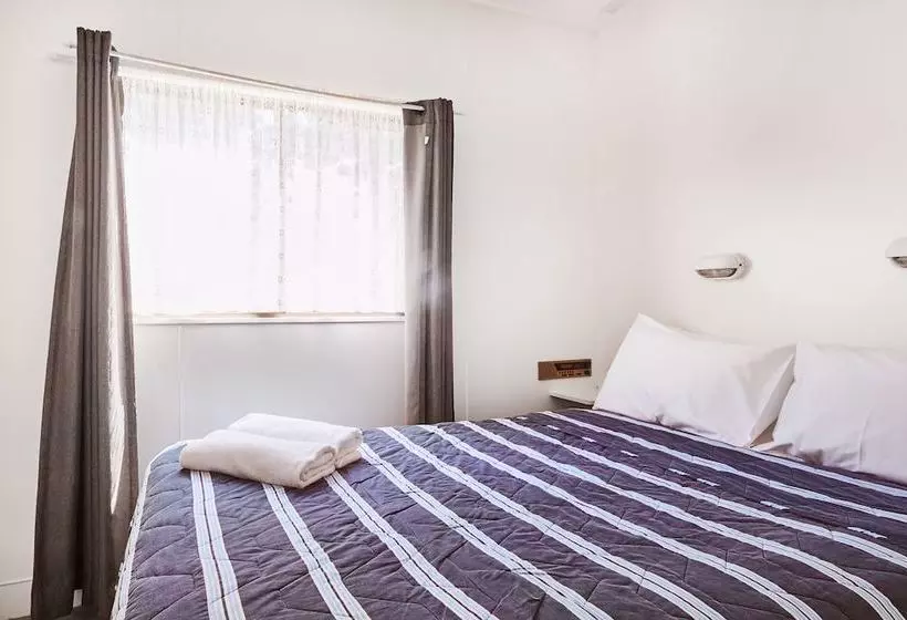 酒店 Lorne Foreshore Caravan Park