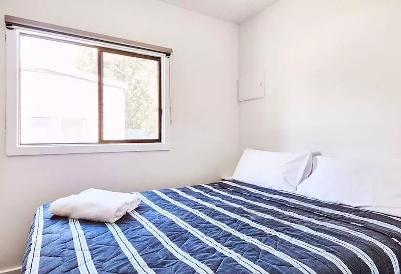 酒店 Lorne Foreshore Caravan Park