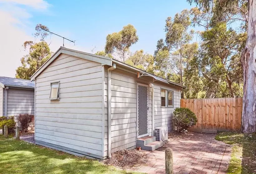 酒店 Lorne Foreshore Caravan Park