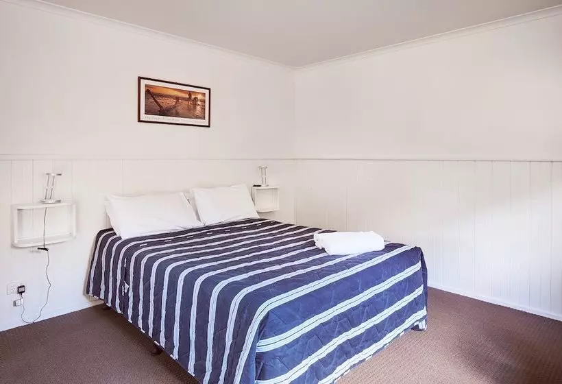 酒店 Lorne Foreshore Caravan Park