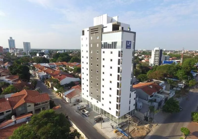 هتل Lp Equipetrol