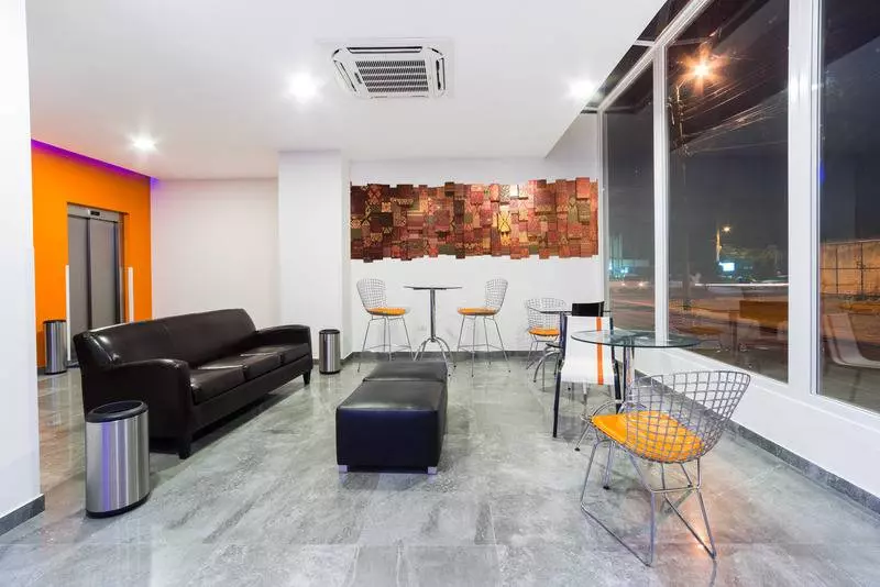 هتل Lp Equipetrol